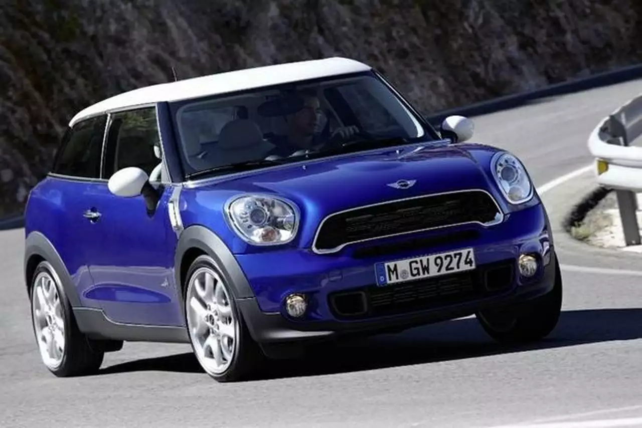 Прообраз нового MINI покажут на этой неделе