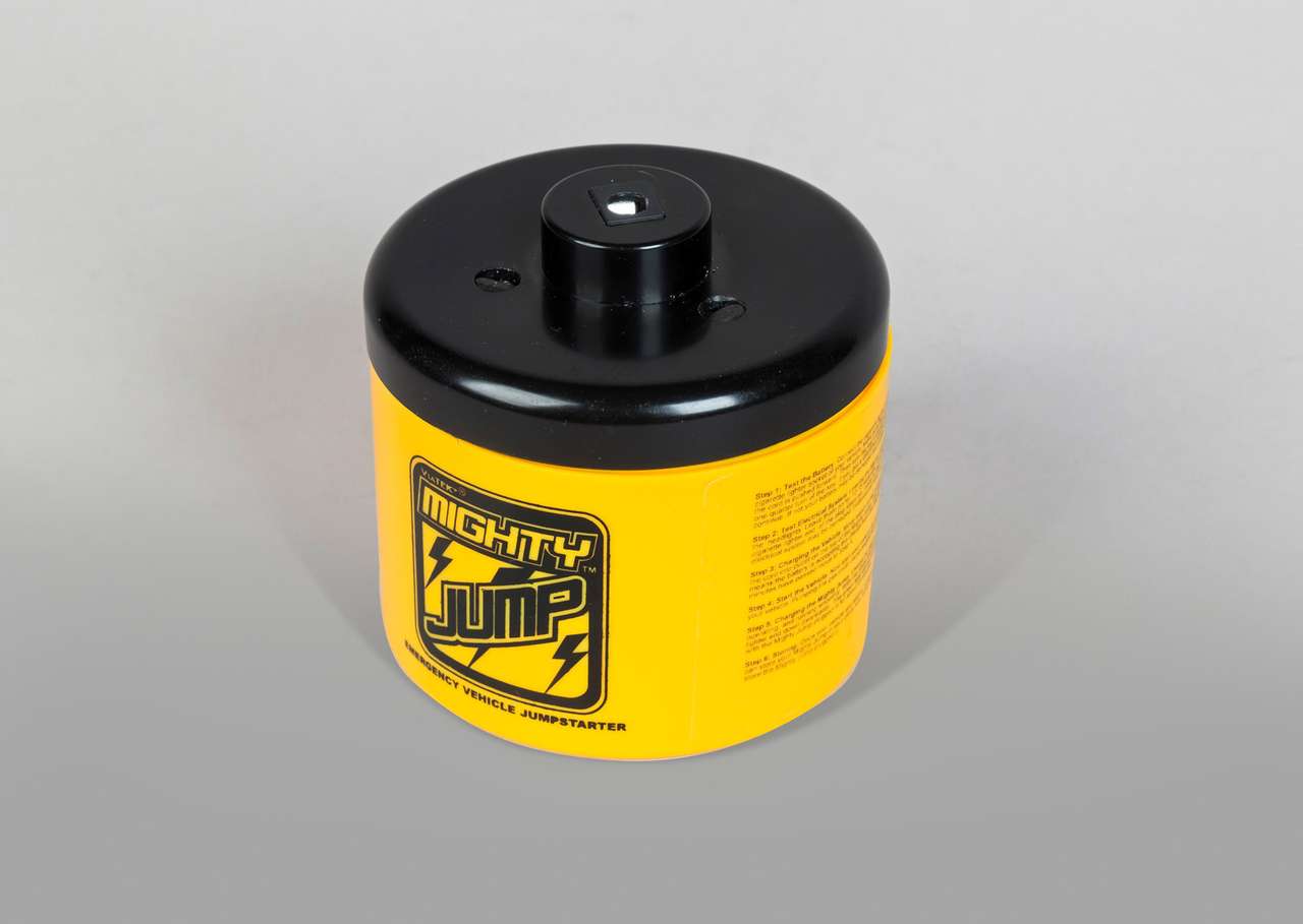 Можно ли завести автомобиль с помощью пальчиковых батареек?