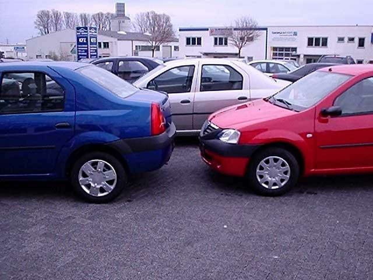 Немцы продают Dacia Logan по стартовой цене 6.770 евро