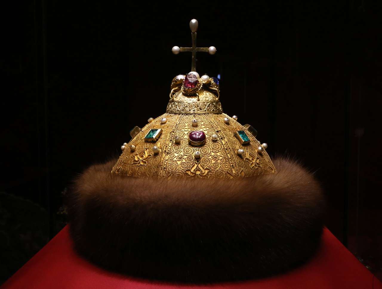 Стало известно, как могут назвать авто для первых лиц государства