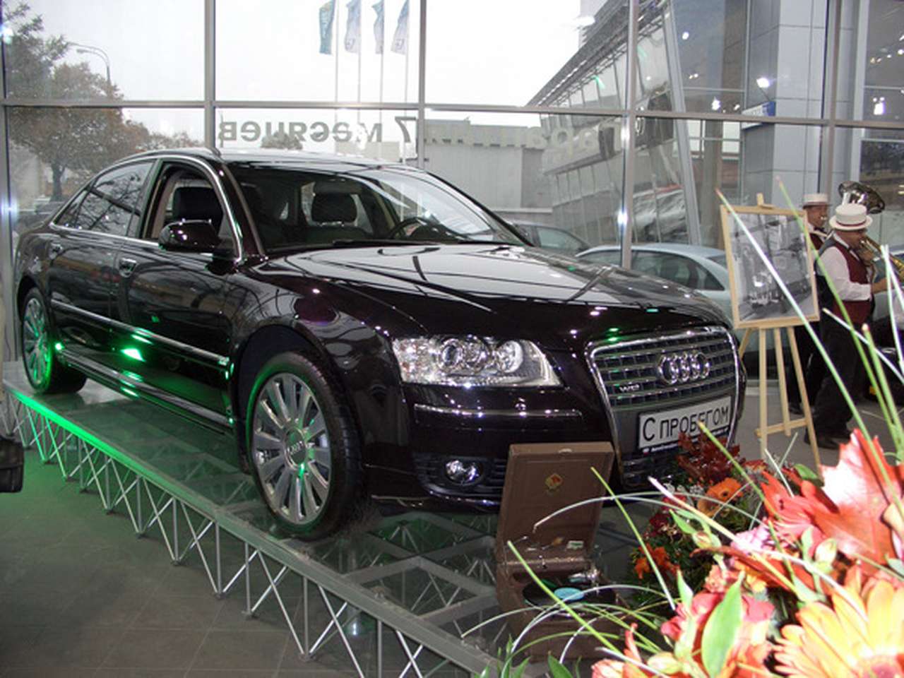 В Москве открылся салон по продаже автомобилей Audi с пробегом