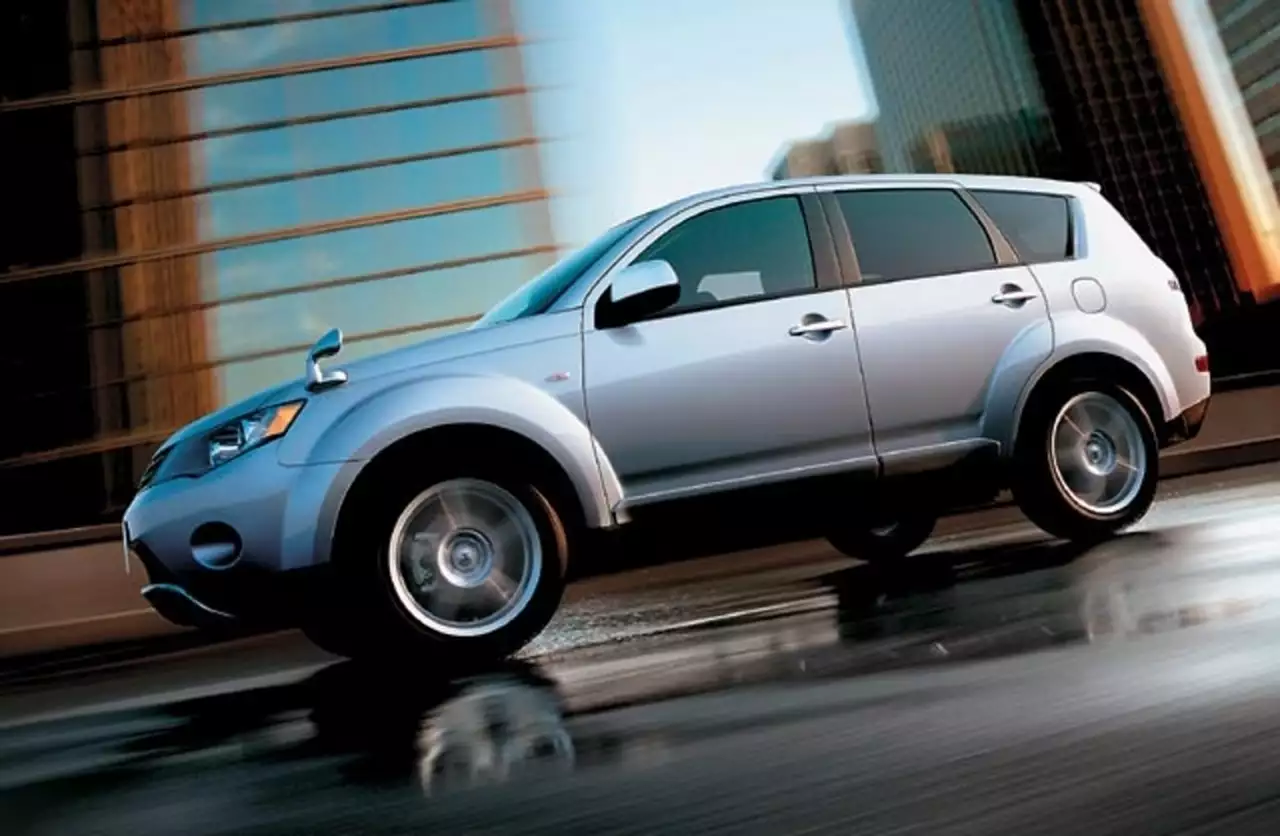 Новый Mitsubishi Outlander появится в Европе в 2007-м.