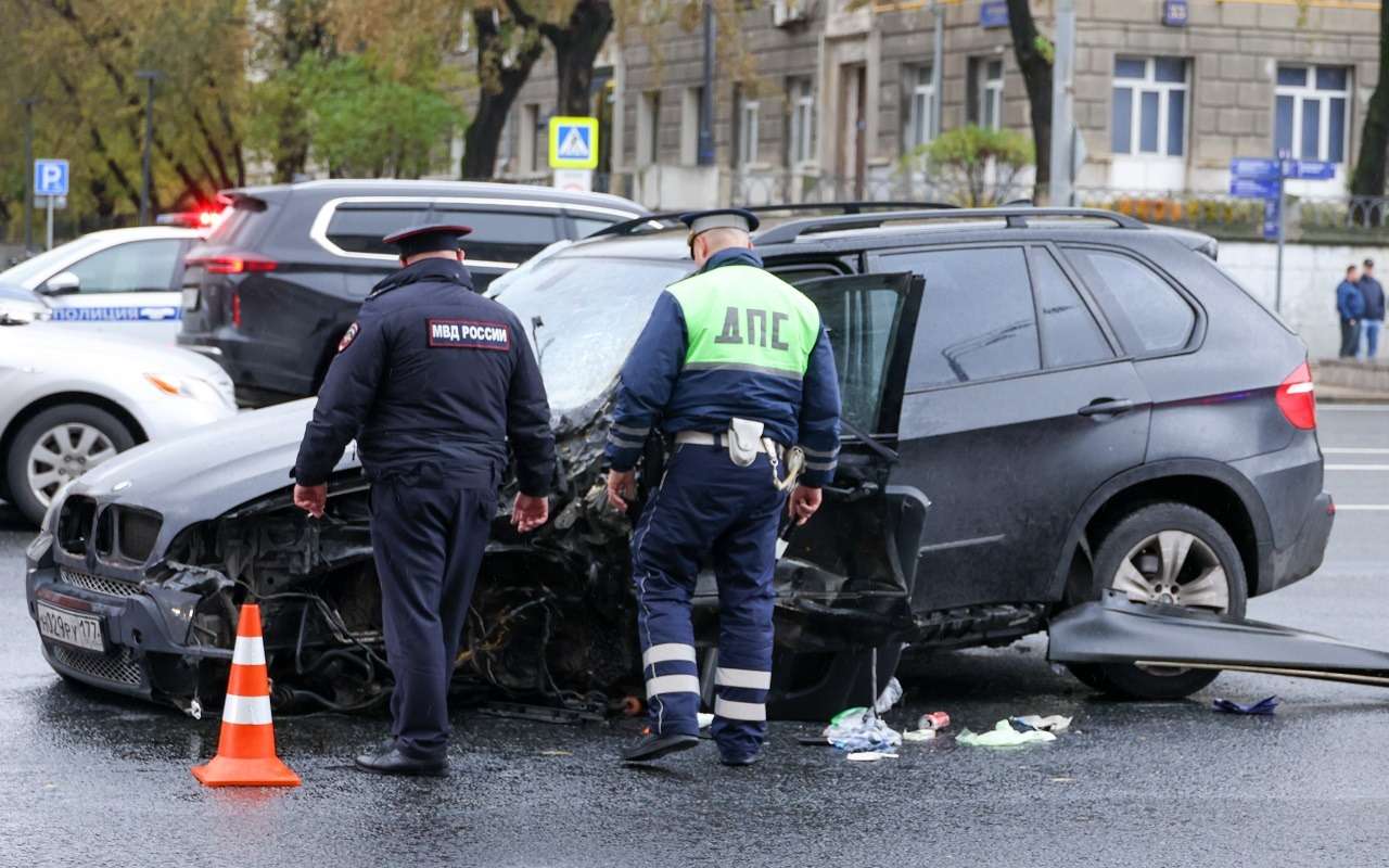 Сотрудник ГАИ накосячил при оформлении аварии: как взыскать ущерб?