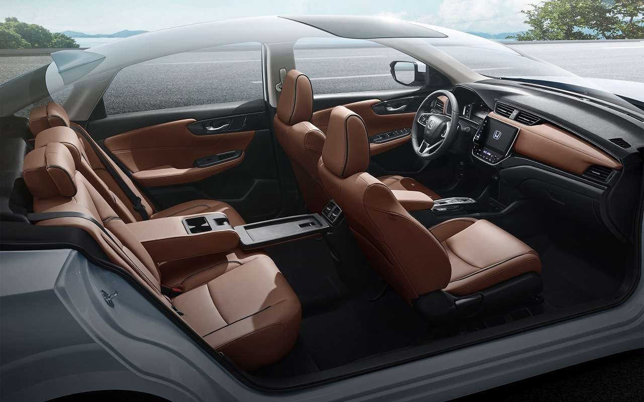 Интерьер Honda Crider