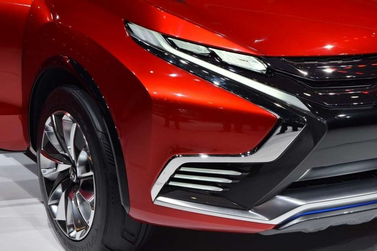 Mitsubishi XR-PHEV II