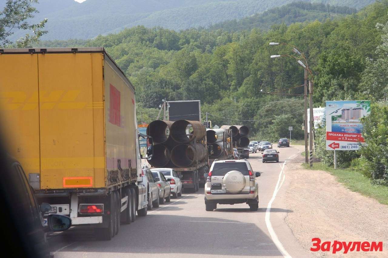 Федеральная трасса «Дон» парализована