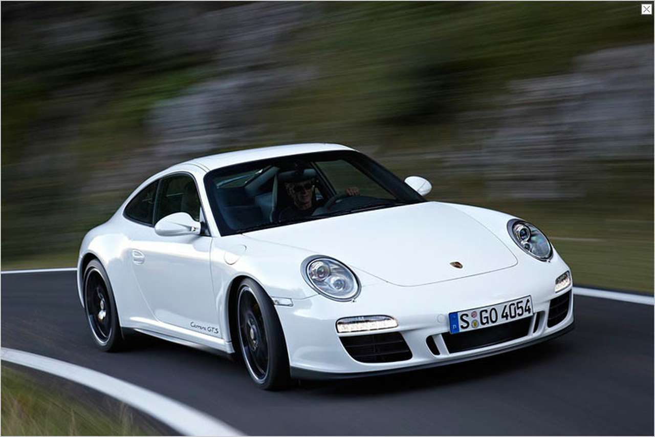 Porsche готовит две американские премьеры