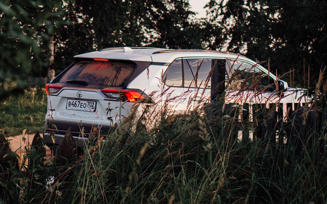 Самые популярные в России модели Toyota вошли в рейтинг проблемных автомобилей