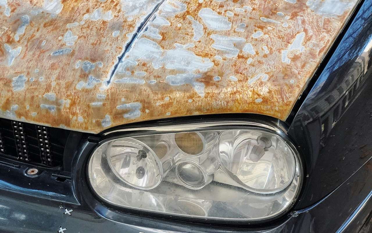 Неправильная мойка: названы ошибки водителей, из-за которых автомобили ржавеют