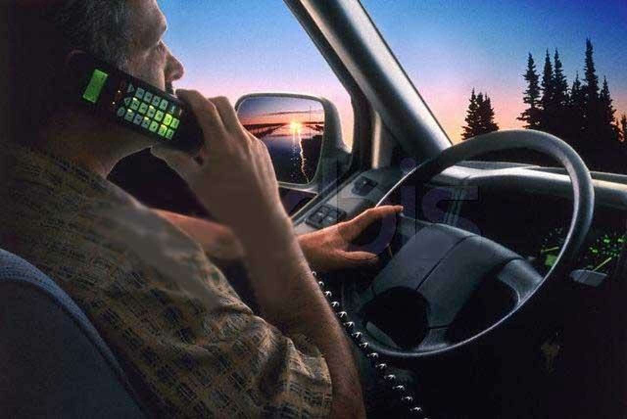 Владельцев BMW подключили к интернету без их ведома