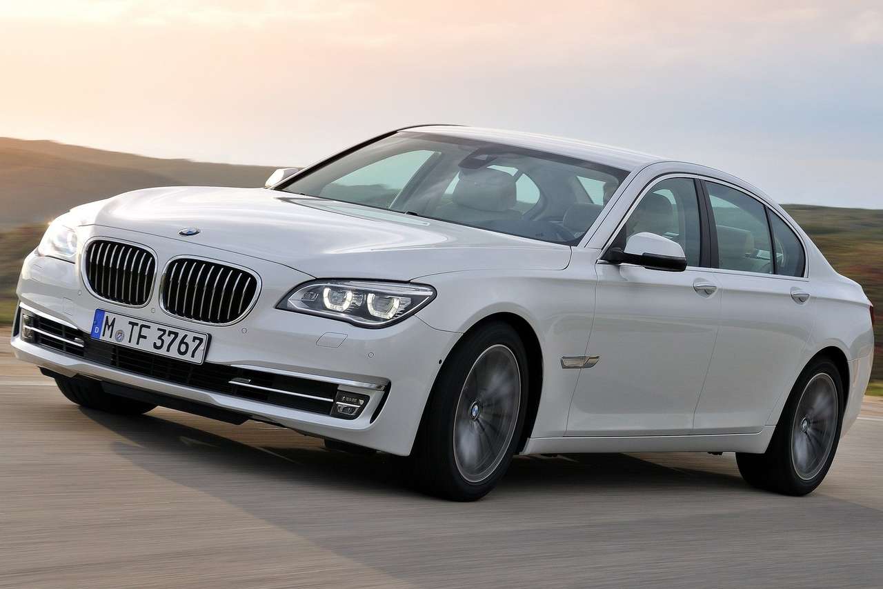 Новый BMW 7-й серии изменится внутри, но не снаружи