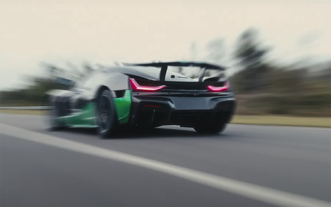 Гиперкар Rimac Nevera установил мировой рекорд по скорости движения задним ходом