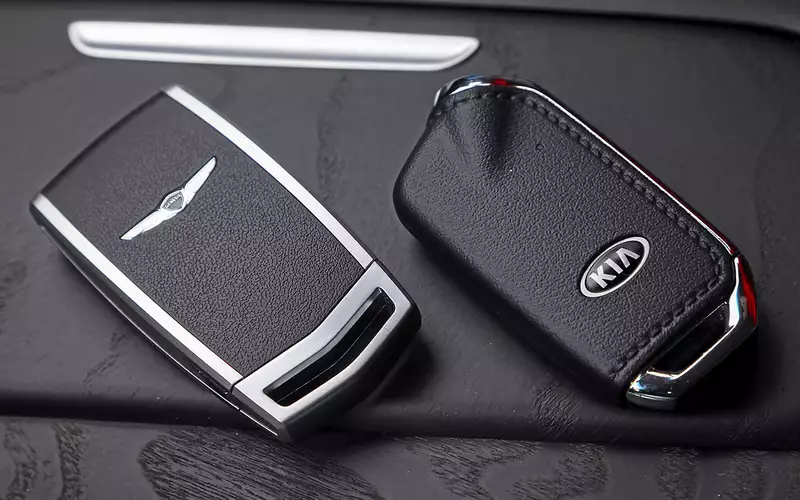 корпус ключа g70 genesis. ключ genesis. ключ genesis gv60. чехол для ключа genesis. смарт ключ genesis gv 80 elite.