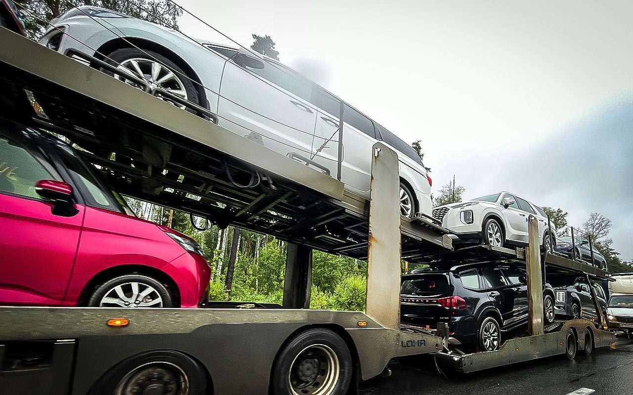 В Россию в июне-июле завезли на 181% больше авто с пробегом