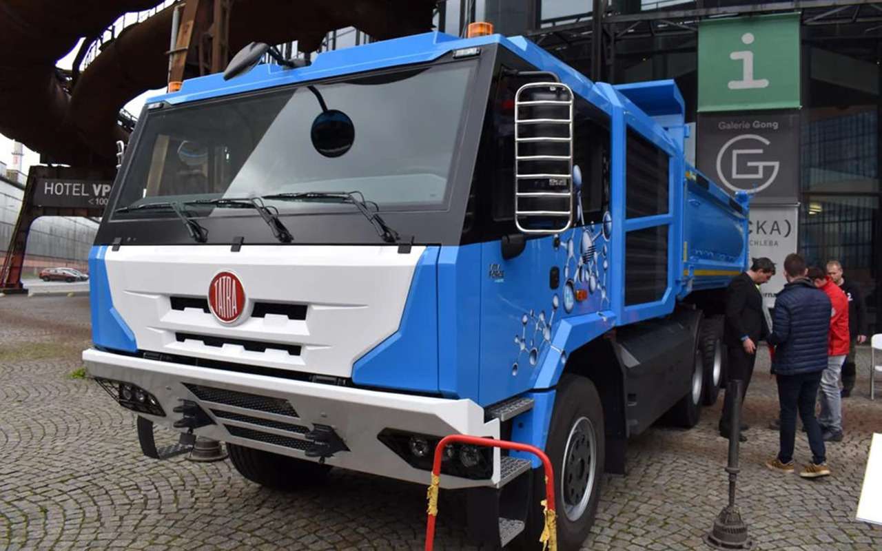 Tatra Force e-Drive 8x6