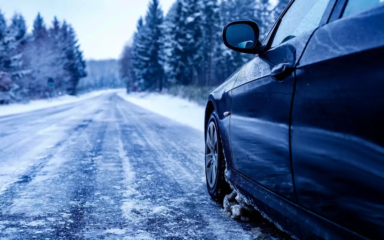 Рейтинг зимних шин для бюджетных седанов — от 5000 рублей