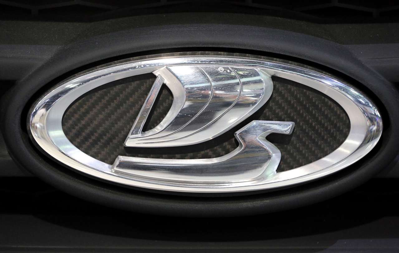 Lada Priora получила двухцветный окрас