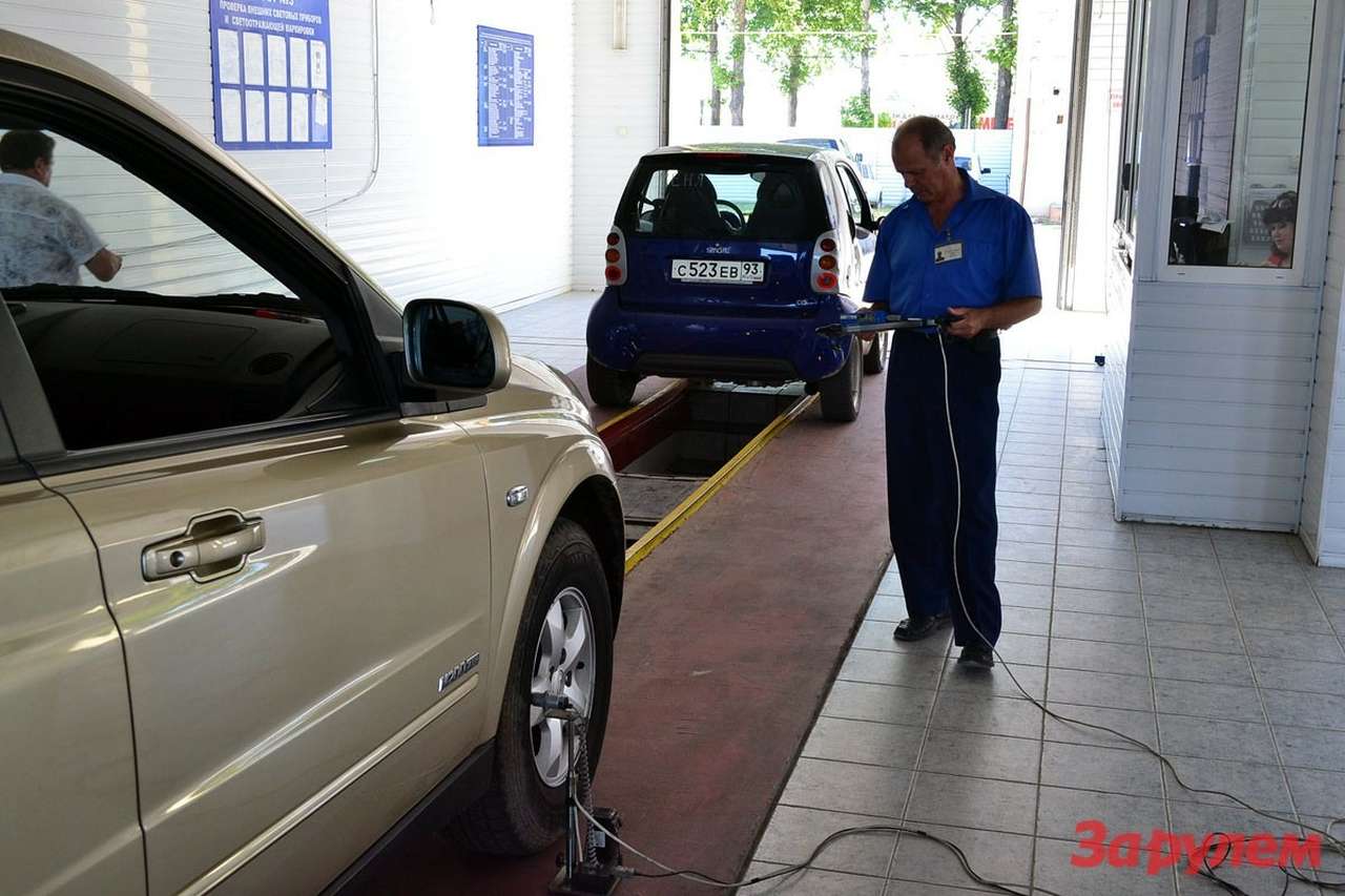 Операторы техосмотра не спешат переаккредитовываться