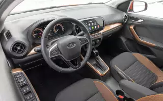 Забрали новую Искру у дилера — первые впечатления