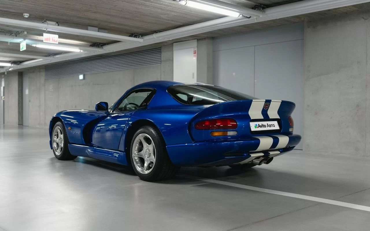 Нашли на Авито суперкар Dodge Viper — это отвал всего!