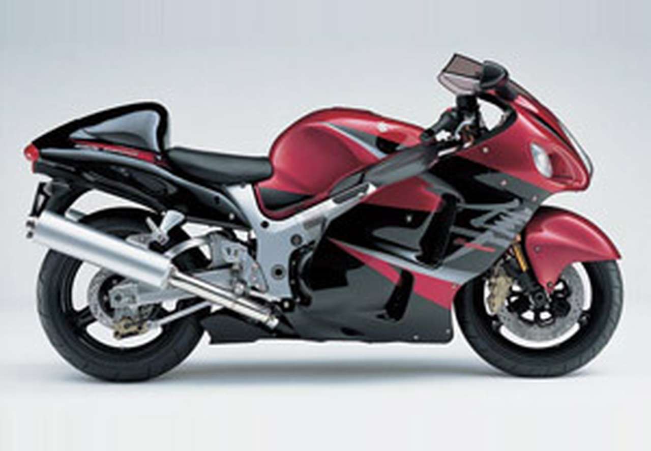 В «Автодину» поступил весь модельный ряд мотоциклов Suzuki этого года