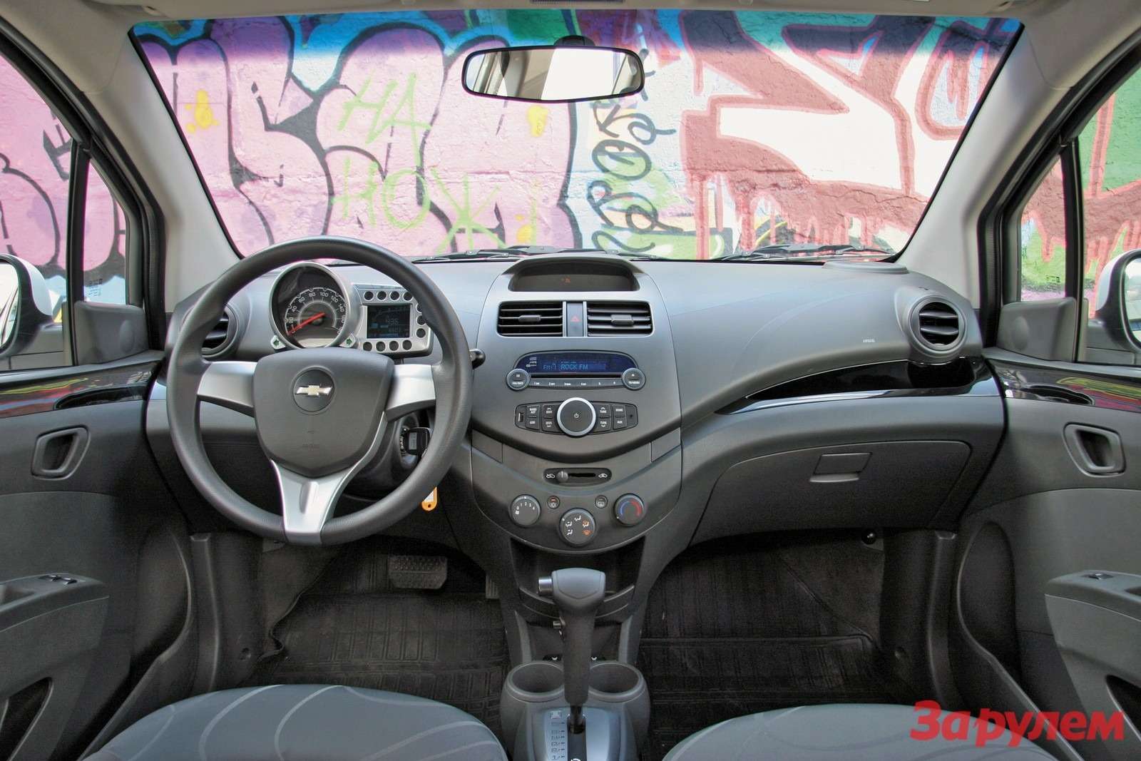 Салон Chevrolet Spark m300