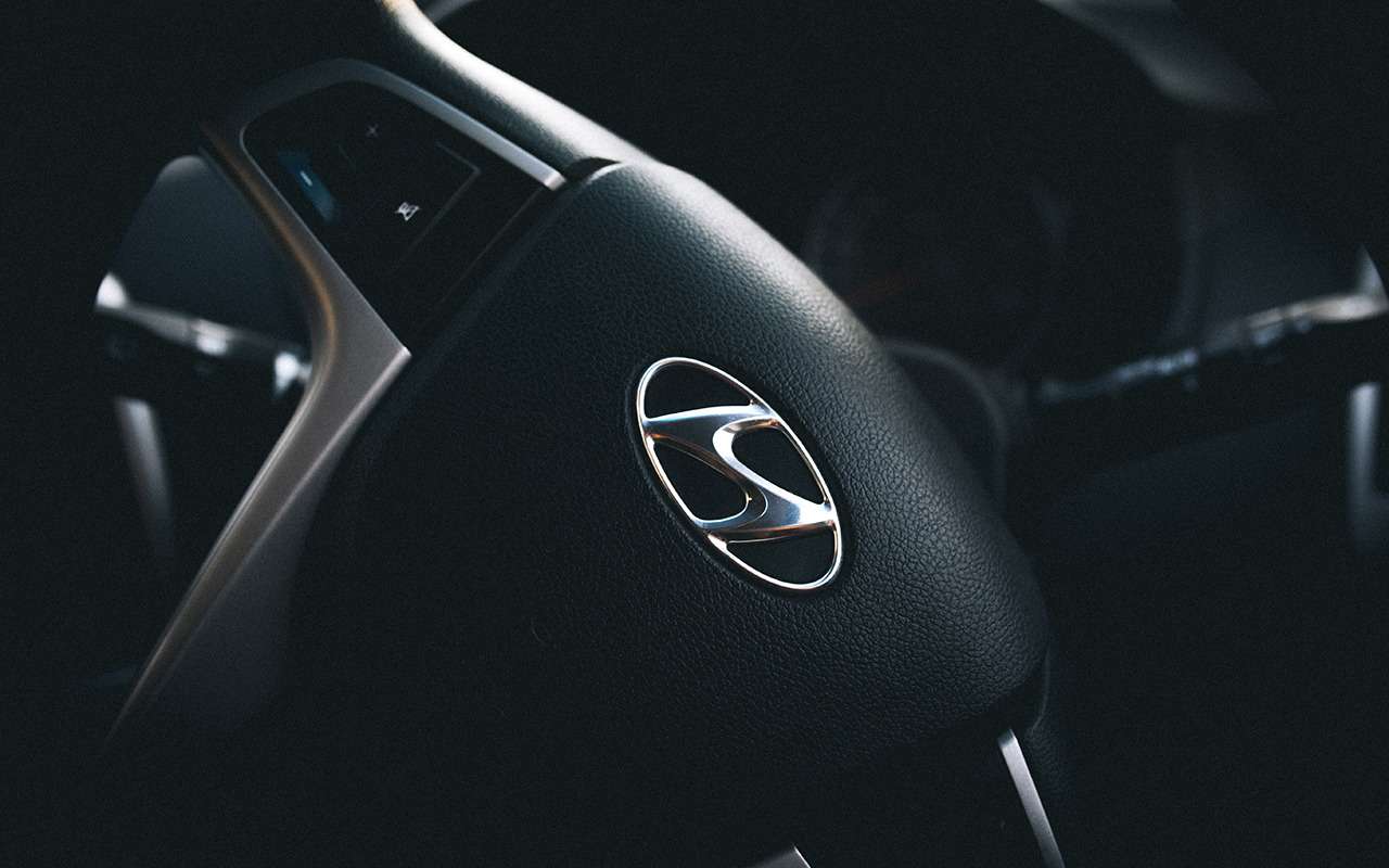 Работникам завода Hyundai в России подарили по машине, но есть нюанс…