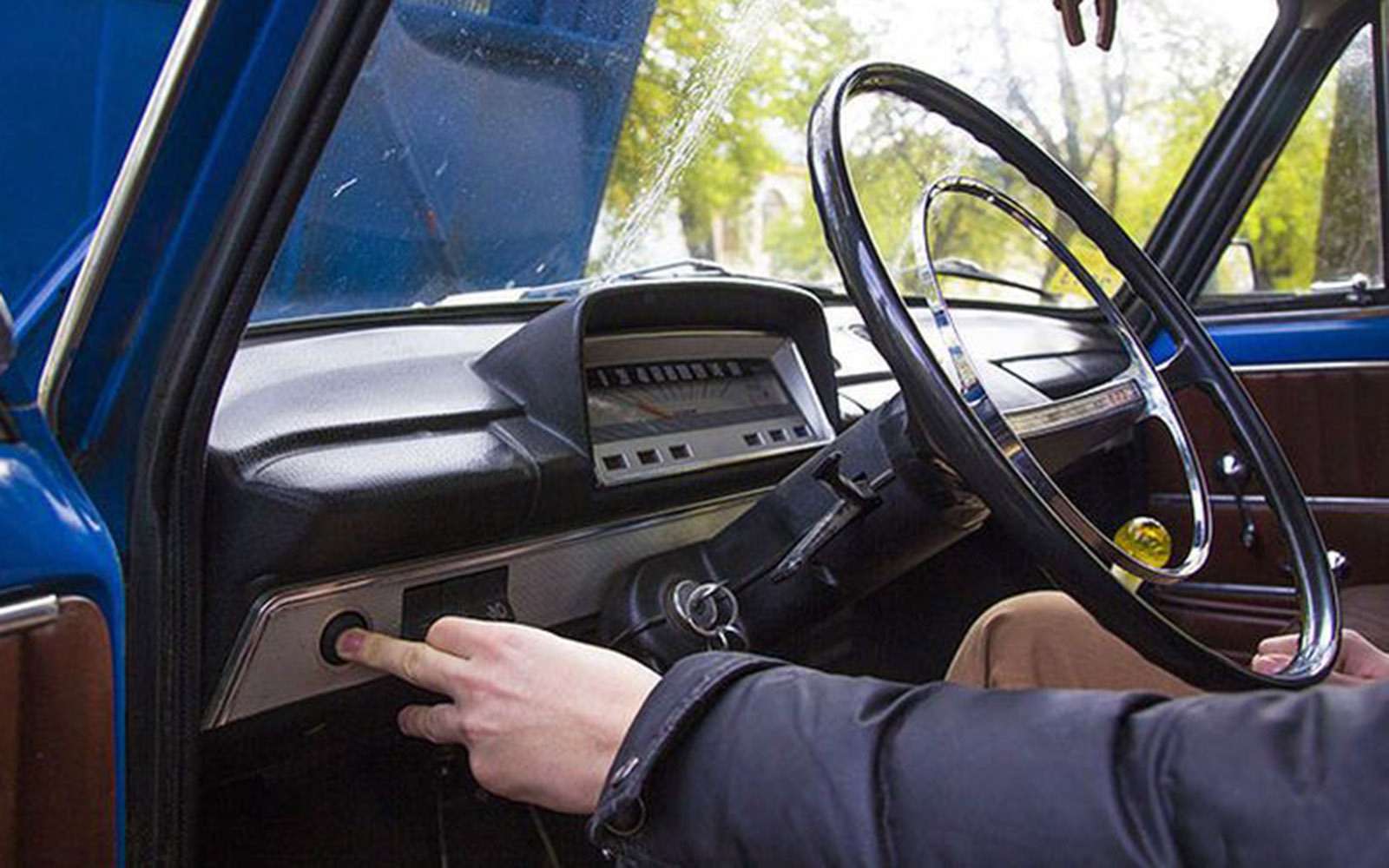 ВАЗ 2106 за рулем