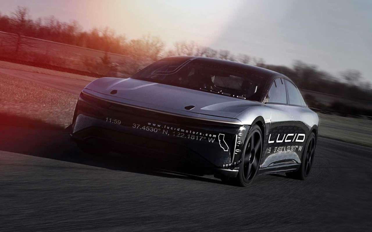 Lucid Air уперся в ограничитель на скорости 350 км/ч