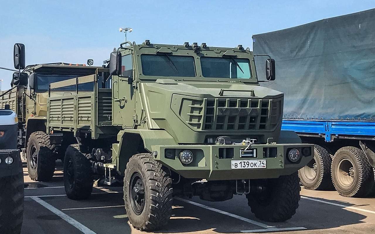 Новый грузовик Урал с крутой внешностью — первое фото и подробности
