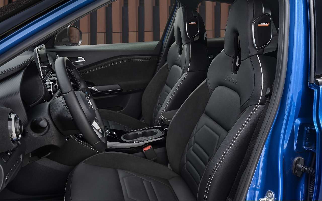 Интерьер Nissan Juke