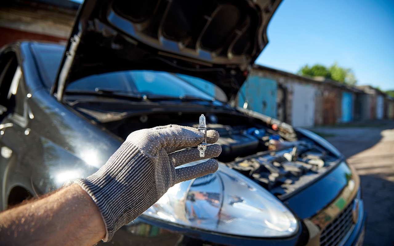 У лампочек LongLife высокий ресурс? Ох, далеко не у всех...