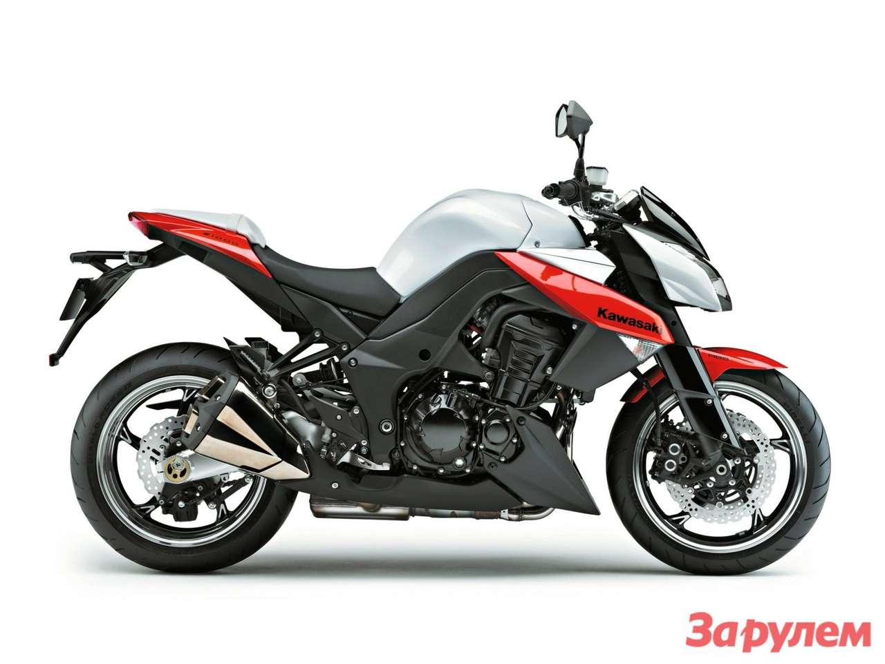 Kawasaki Z1000: родстер, 2010 г., 1043 см³, 138 л.с, 221 кг, от 516 468 руб.