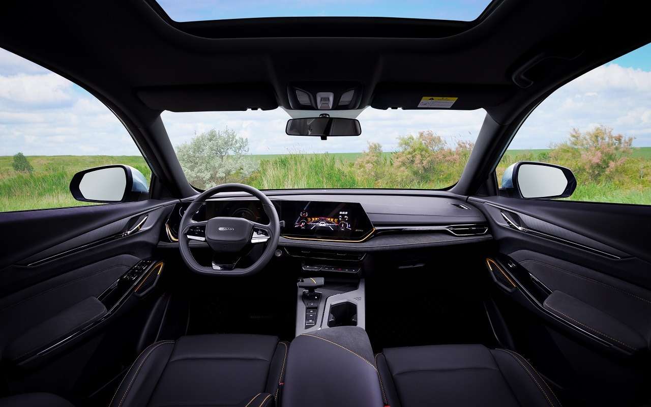 Интерьер Changan X5 Plus