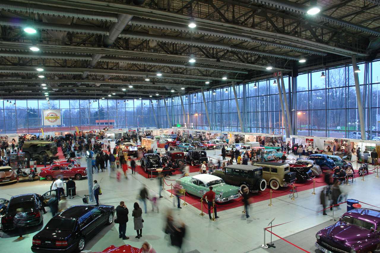 27-я Олдтаймер-Галерея: ретромобили всех мастей и живой НАМИ-1