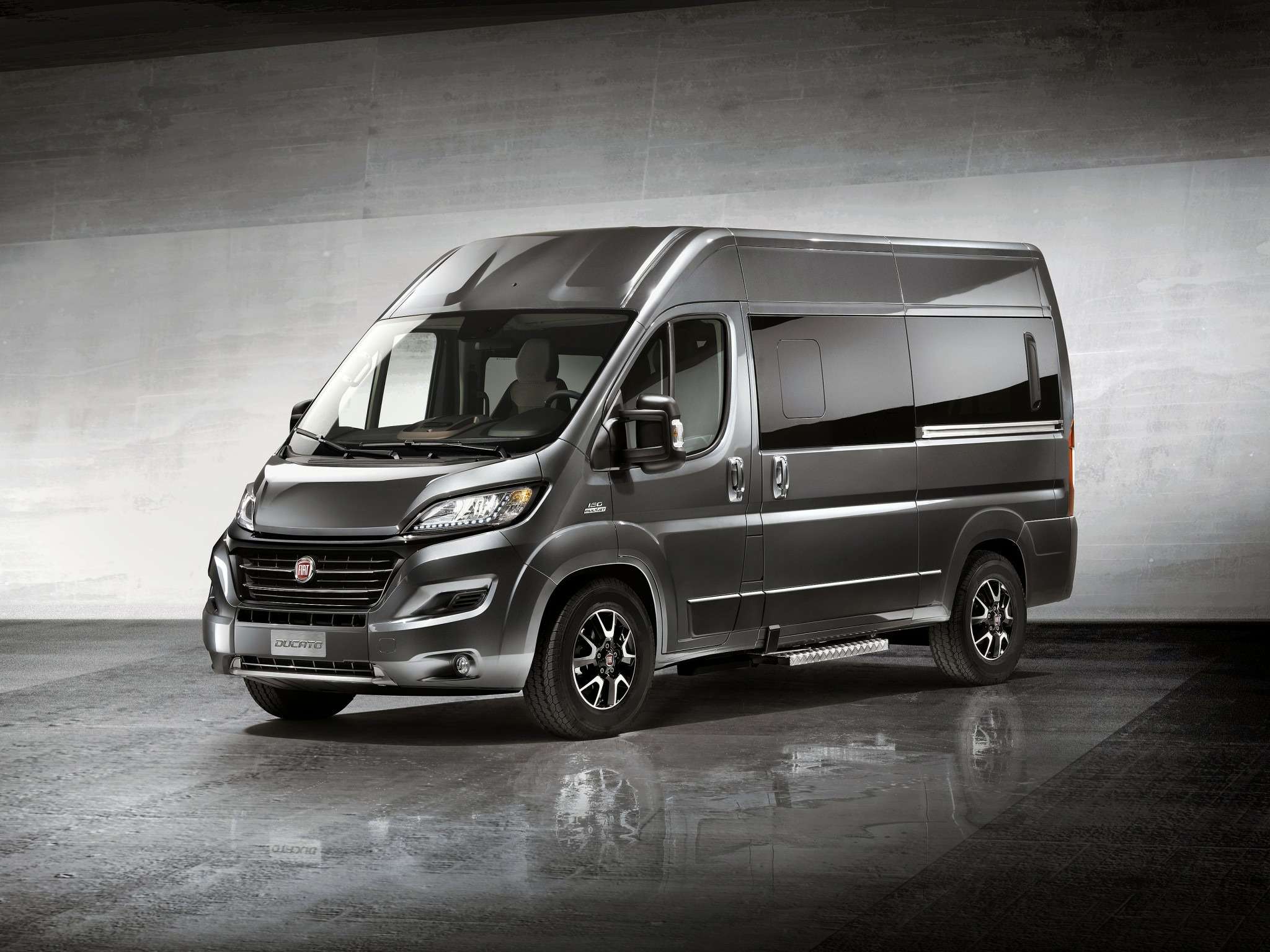 Автомобиль Fiat Ducato: новости, обзор, машина — комплектации, разные  поколения, характеристики Fiat Ducato — сайт За рулем www.zr.ru