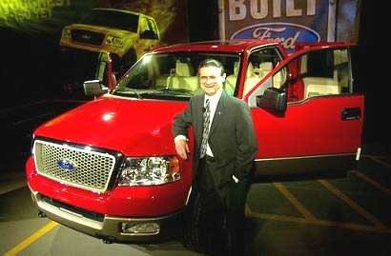 Ford запускает в серию новый F-150