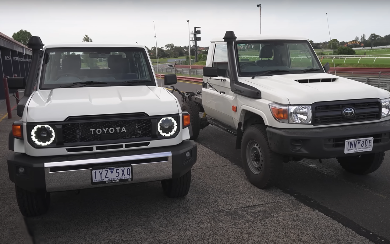 Новый и старый Toyota Land Cruiser 70