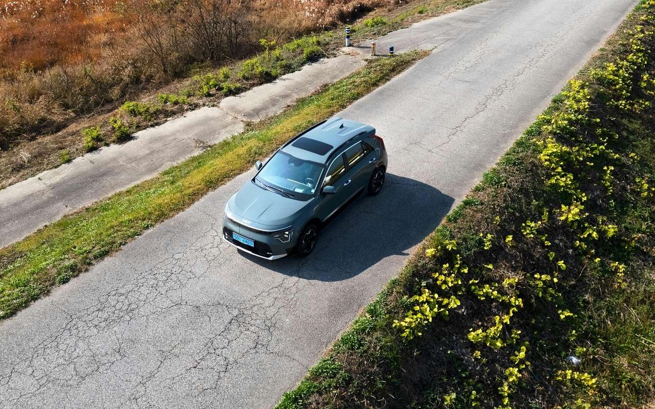 Как не угробить машину на плохой дороге: несколько важных правил