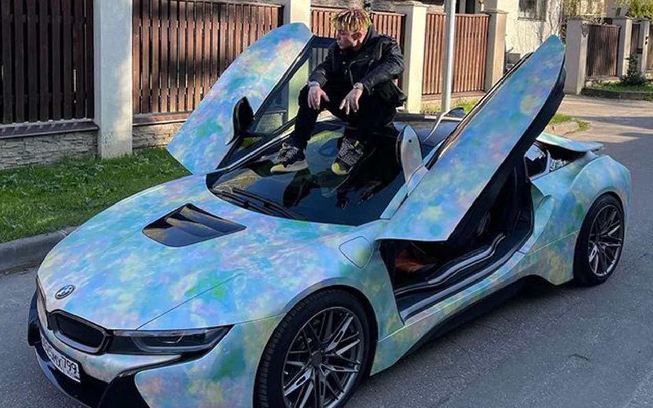 Рэпера Элджея поймали пьяным за рулем