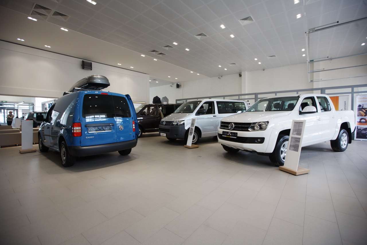 Лишний нолик: зачем дилеры накручивают статистику продаж?