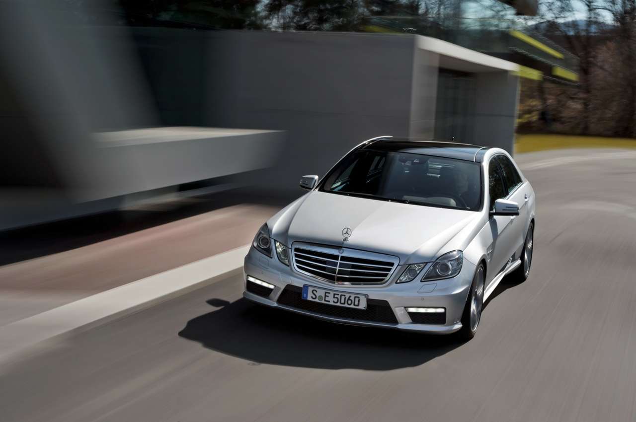 Mercedes E 63 AMG стал еще мощнее
