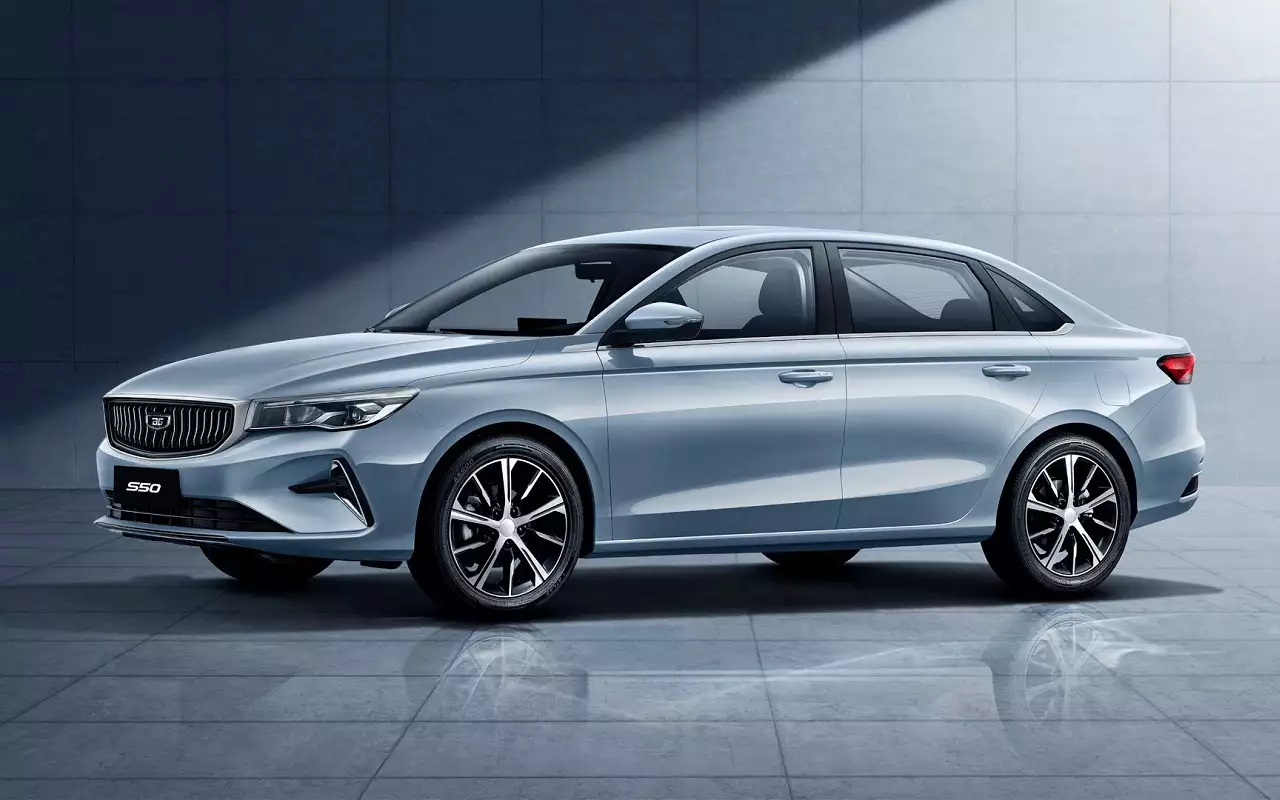 Этот добротный седан будет заметно дешевле китайского оригинала