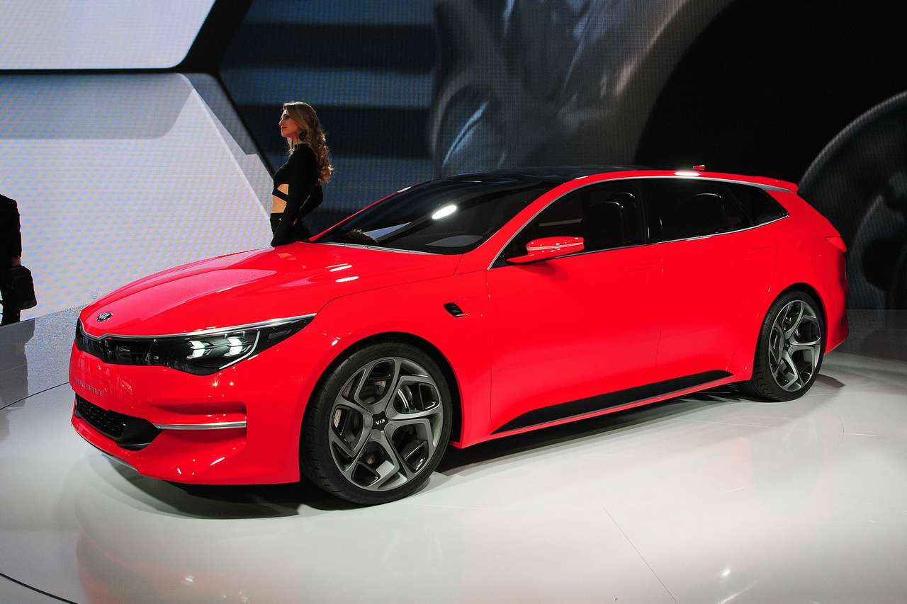Kia не будет выпускать универсал Optima