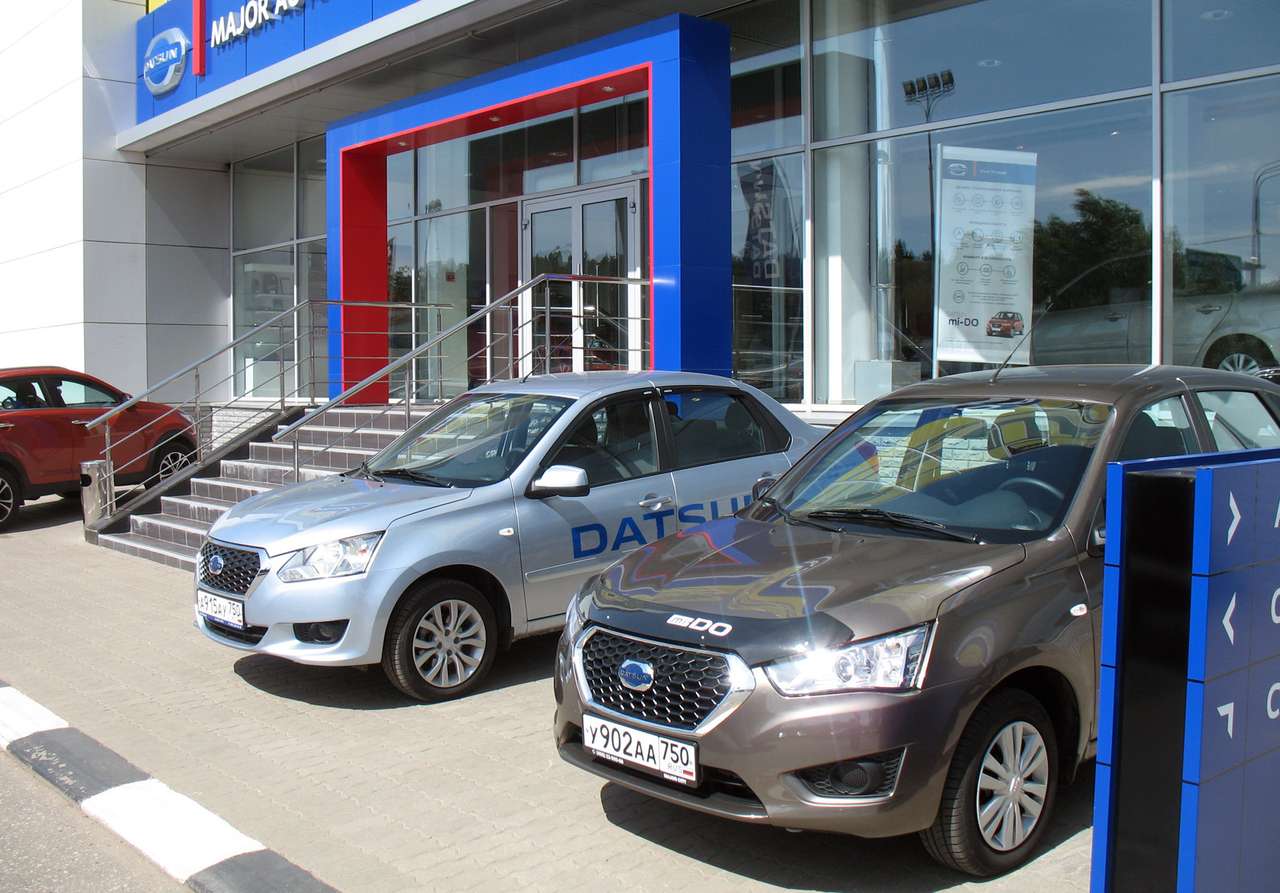 Лишь одна из пяти российских семей может купить автомобиль