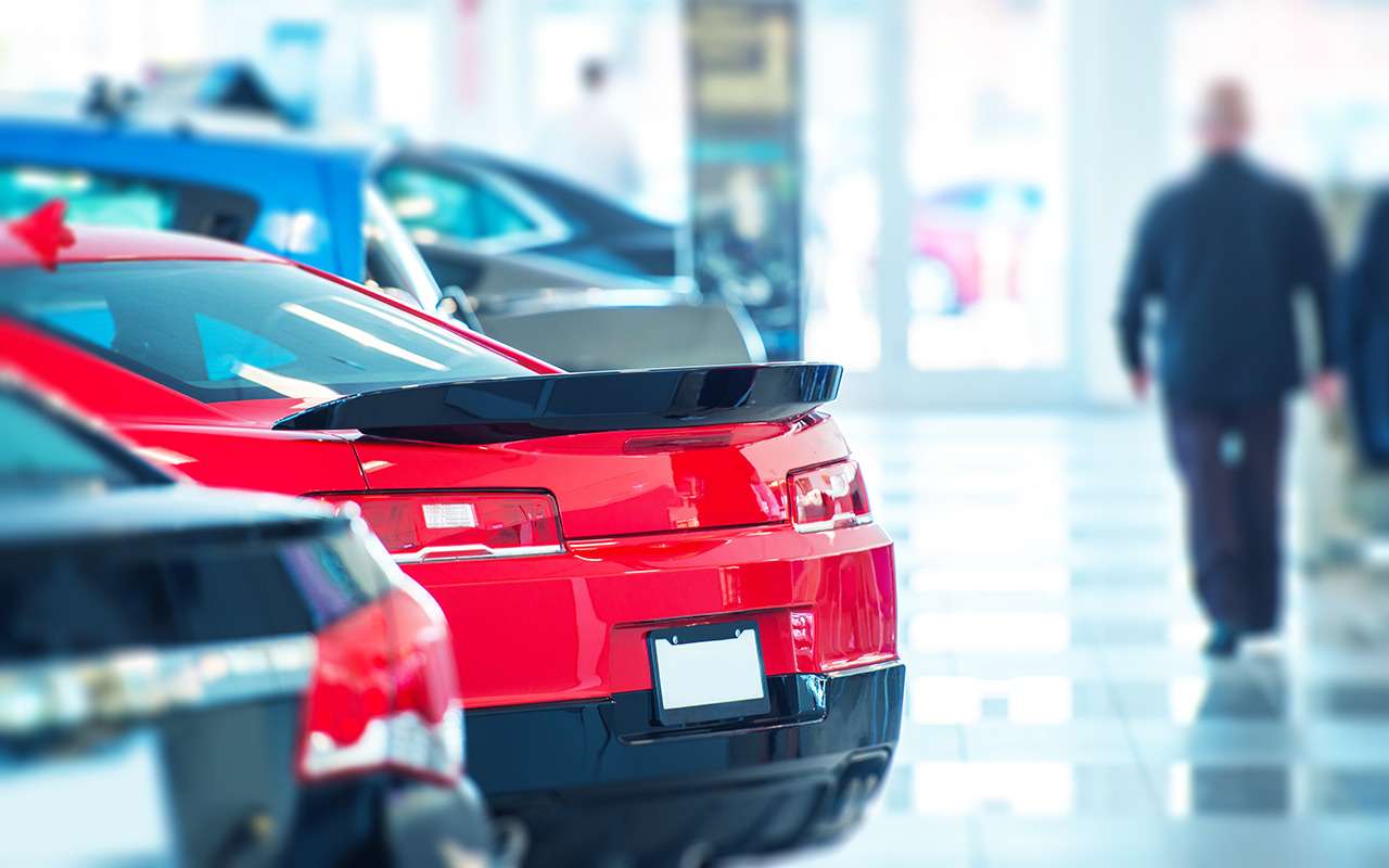 Мировые продажи автомобилей падают