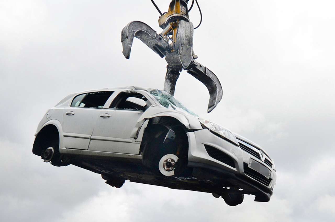 Плюс 10-17%: так вырастут цены на иномарки в России!