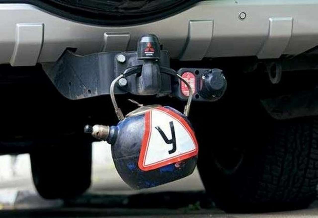 Российских водителей не научили ездить в снегопад 