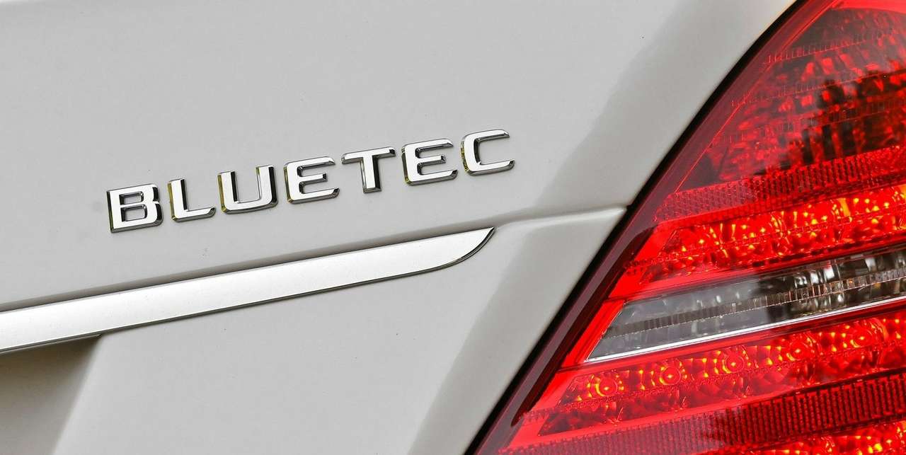 Росстандарт задал представительству Daimler неприятные вопросы