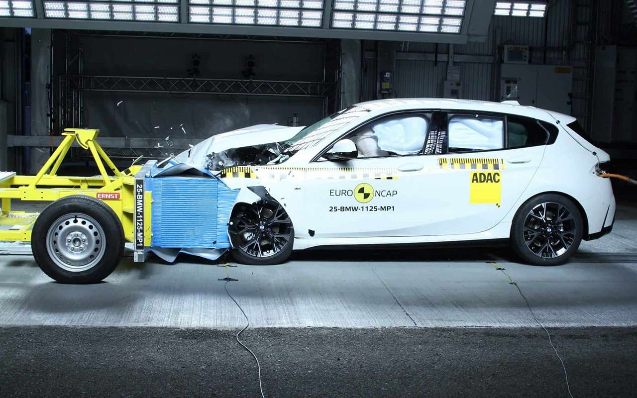 Новая модель BMW неожиданно «провалила» краш-тест: подробности